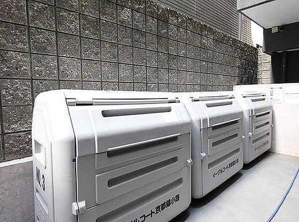 ゴミ置き場