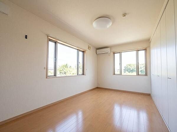 3階洋室約7.5帖