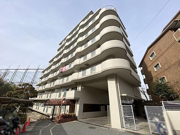 外観：328000416909