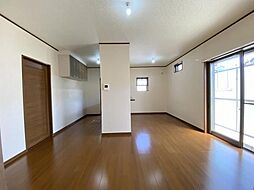 明石市朝霧東町　中古戸建 2LDKのリビング/ダイニング