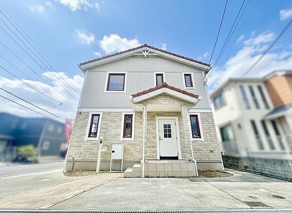 外観：328000626021