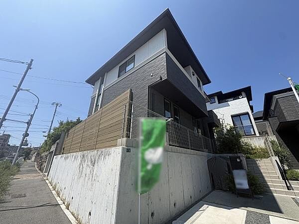 外観：328000680864