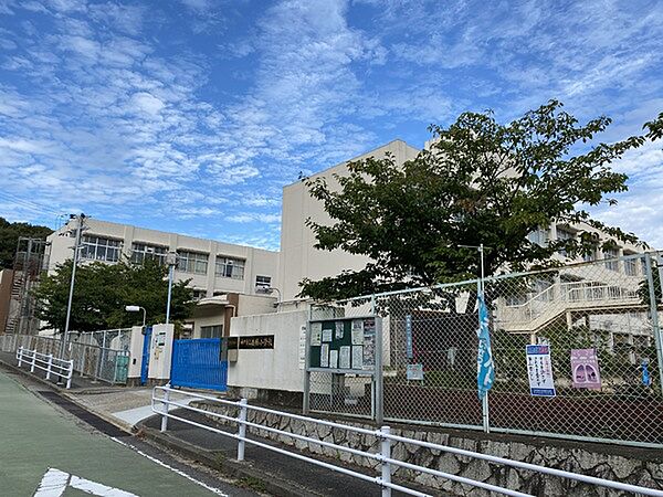 神陵台中学校まで850m