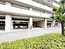 駐車場：【駐車場】マンション敷地内にある駐車場です。
