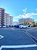 駐車場：【駐車場】マンション敷地内にある駐車場です。