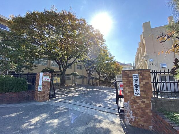 福岡市立和白丘中学校まで1929m、福岡市立和白丘中学校