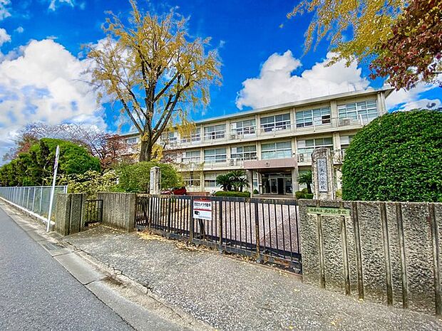 粕屋町立大川小学校まで2612m、粕屋町立大川小学校