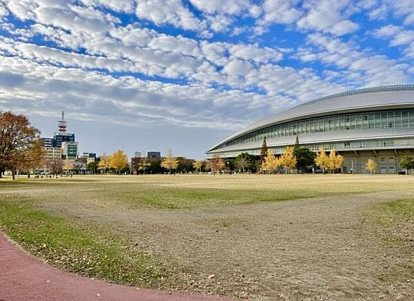 三萩野公園まで1757m