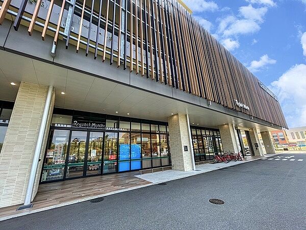 にしてつストアレガネットマルシェ香椎照葉まで291m、にしてつストア　～心とからだ、思いを育むにしてつストア～