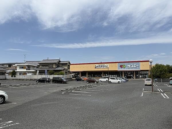 サンエー大美野店まで400m