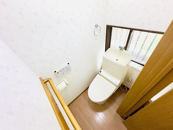 トイレを拡大表示