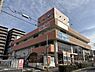 周辺：プライスカット和泉鶴山台店まで10m