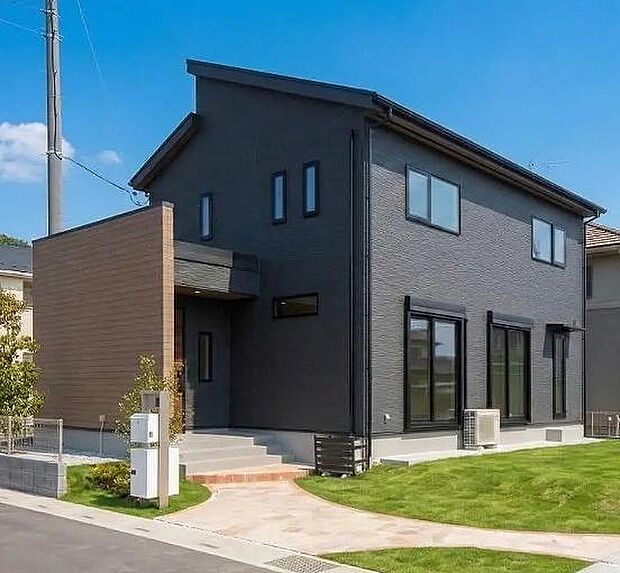 （参考価格）総額5780万円　条件付売地（4100万円）＋建物参考価格（1680万円）※上記内容は参考価格となります。仕様・大きさ等により前後する可能性がございますので、予めご承知おきください