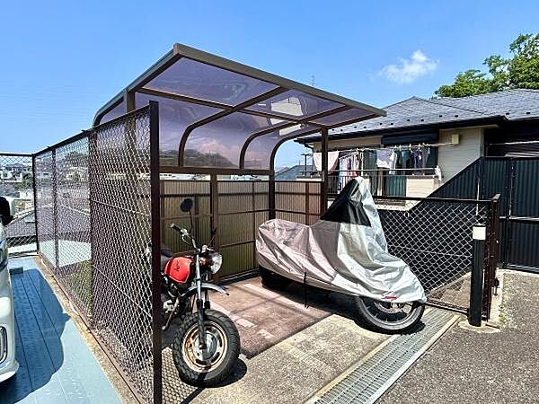 バイク置場