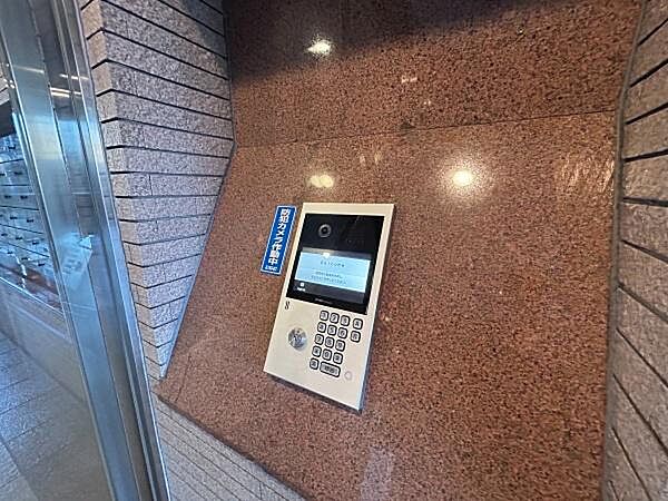 オートロックです！