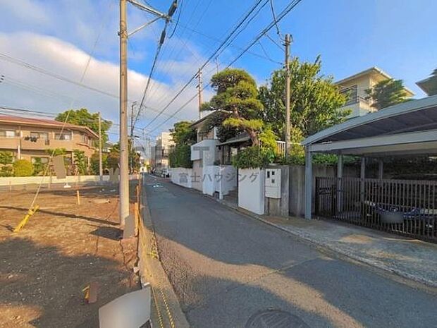 小田急江ノ島線「本鵠沼」駅徒歩4分の好立地です