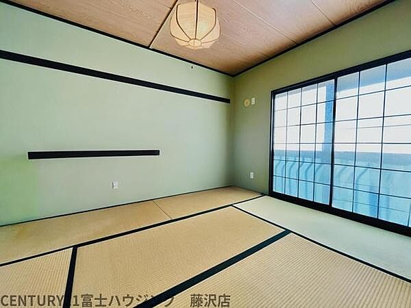 南西向きの約6帖の明るく、落ち着きのある和室！※生成AI家具消し加工有