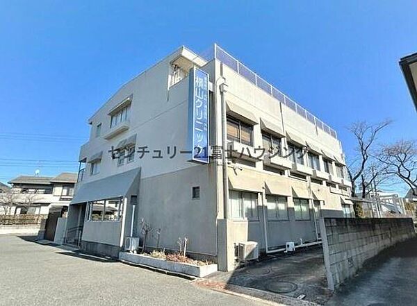 横山クリニックまで69m