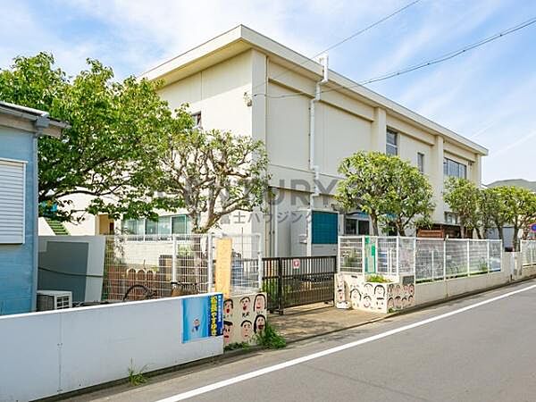 浜見保育園まで897m