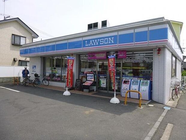 ローソン茅ヶ崎産業道路店まで437m