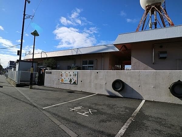 柄沢保育園まで1040m