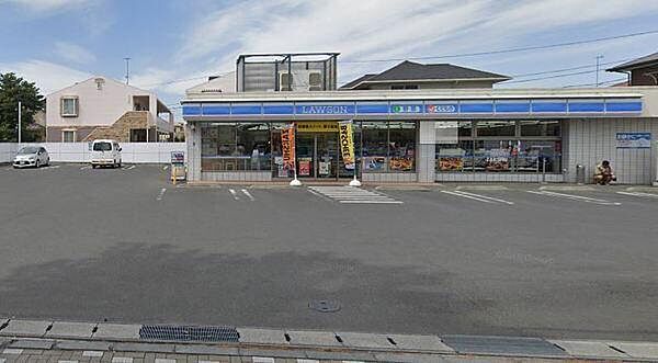 ローソン茅ヶ崎鶴嶺参道店まで273m