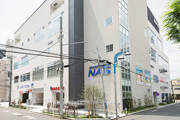 NAS湘南台まで696m