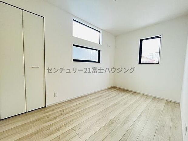約5帖の洋室です!
