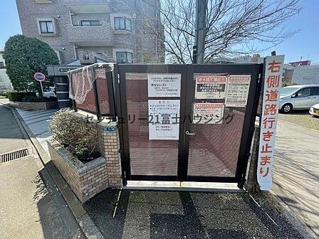 ゴミステーション