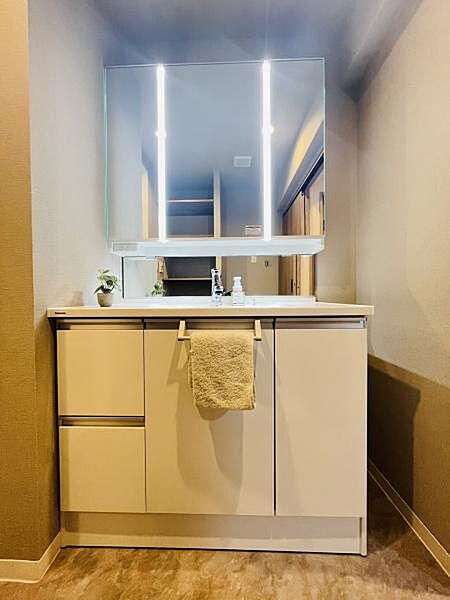 掲載中の家具等は販売価格に含まれません。