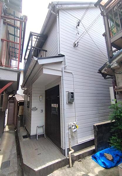 外観：327002976071