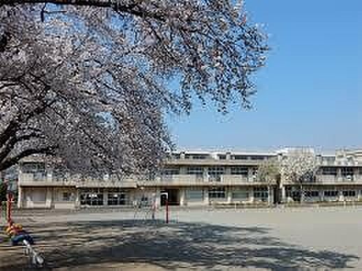 千葉市立都賀小学校まで961m