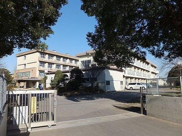 千葉市立山王中学校まで1282m、山王中まで徒歩20分です。