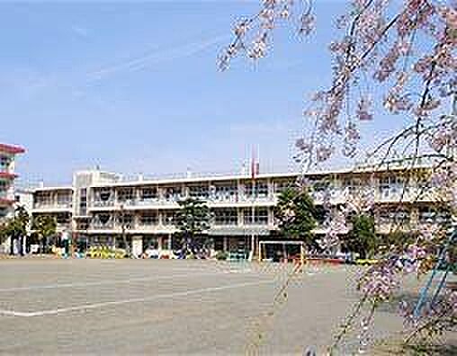 千葉市立本町小学校まで270m