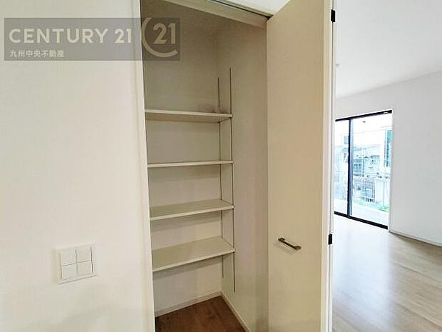 【パントリー】