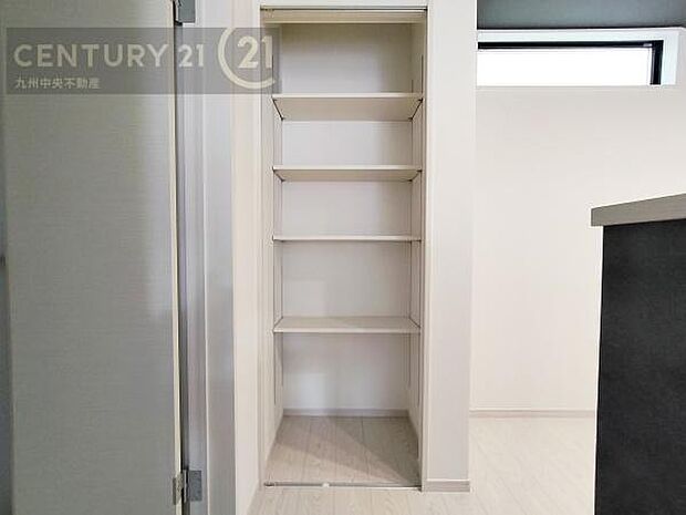 【パントリー】