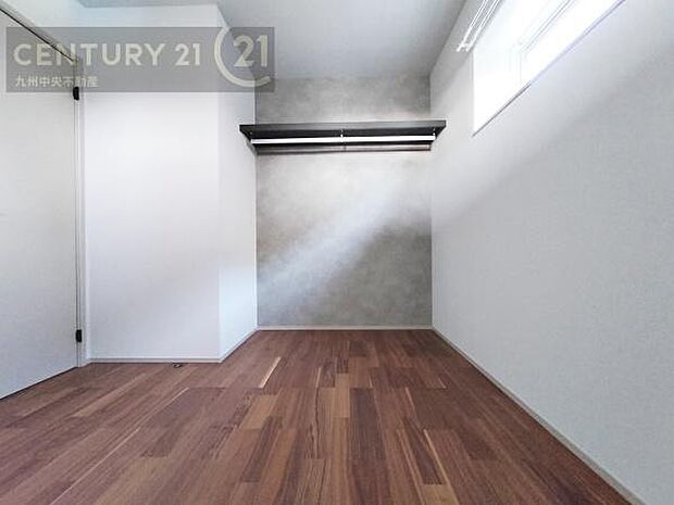 【オープンクローゼット】