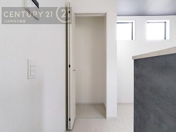 【パントリー】