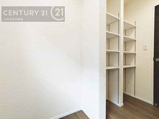 【パントリー】