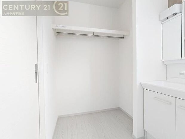 【ユーティリティルーム】