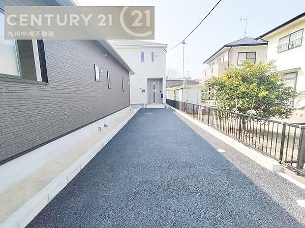 【庭】あると嬉しいお庭。家庭菜園やドッグランに。