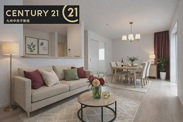 ※掲載の家具およびCG加工はあくまでイメージであり、販売価格には含まれておりません。【リビング】暖かな光が包み込んでくれるLDKは家族みんなが自然と集まる場所。快適でゆったり寛げる空間です。