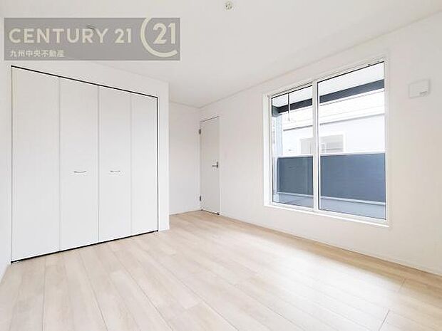 【寝室】ゆとりある寝室。快適な空間を、思いのままに。