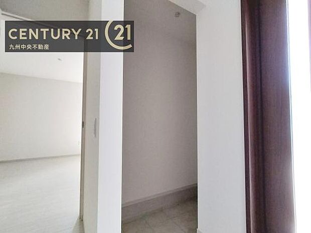 【シューズインクローク】