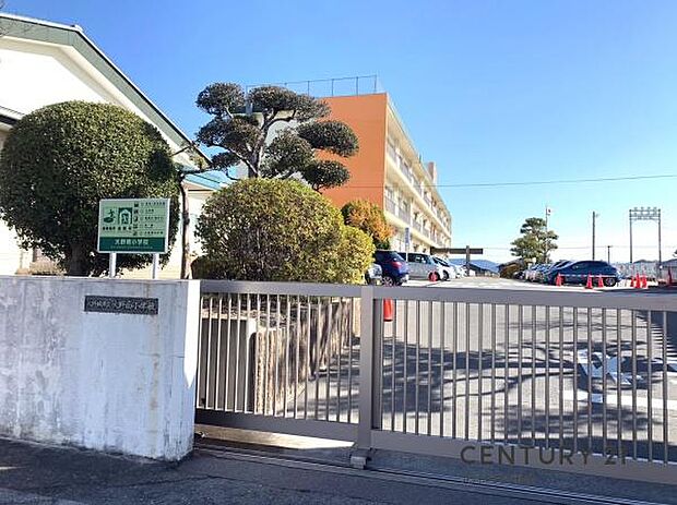 大野城市立大野南小学校まで604m