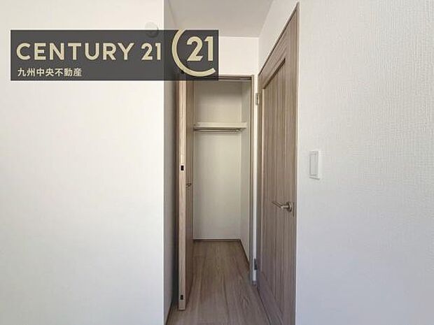 【クローゼット】お部屋ごとに設けた収納は住みやすさへのこだわりです。