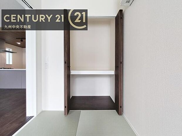 【クローゼット】お部屋ごとに設けた収納は住みやすさへのこだわりです。
