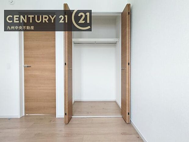 【クローゼット】お部屋ごとに設けた収納は住みやすさへのこだわりです。
