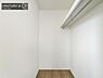 収納：【ウォークインクローゼット】大型収納で片付け安心、生活にゆとりができ、お部屋もスッキリします。