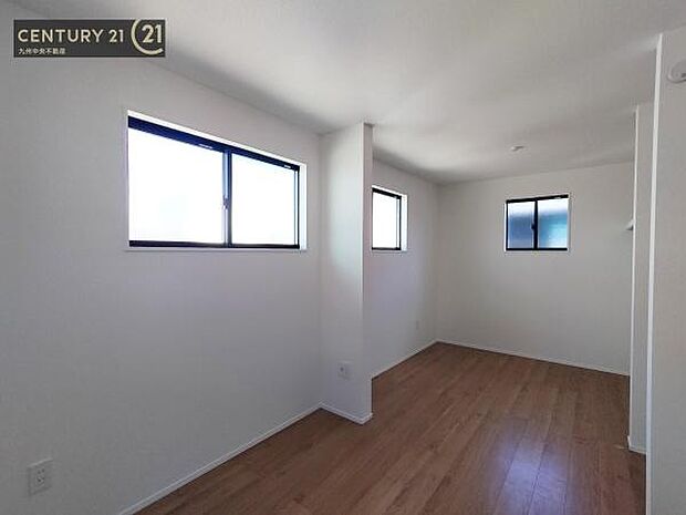 【洋室】間仕切り対応可能なのでライフスタイルに合わせてお使いいただけます。